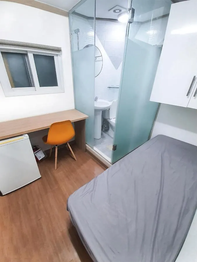 سيول O2 Oneroomtel-Hyehwa